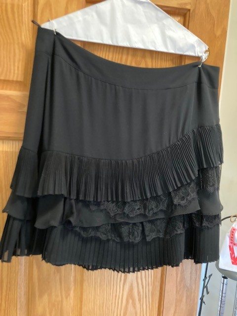 White House Black Market Black Flare skirt size 14 Rayon and lace, 5 layers