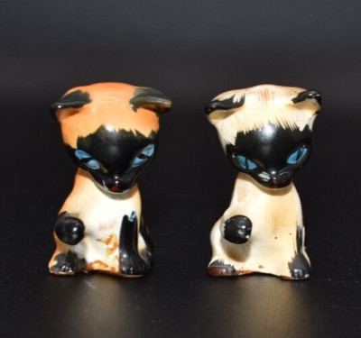 Vintage Pair of Siamese Blue Eyed Cat Figures 2.25'' Made in Japan