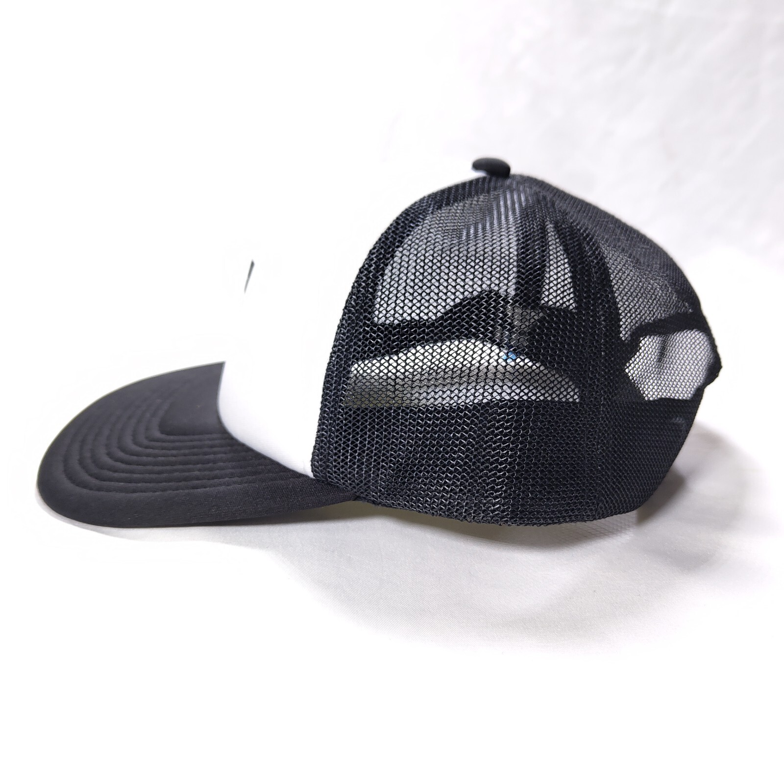 Poler Summit Trucker Hat Cap Snap Back Black Whit… - image 8