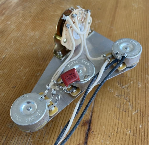 Mark Knopfler Fender Custom Shop Stratocaster Wiring Harness 250k CTS Pot .1uf