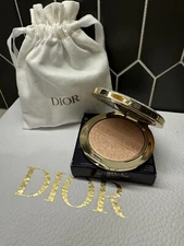NEW Dior Forever Couture Luminizer 001 Or Lumiere Limited Edition + Dior Pouch