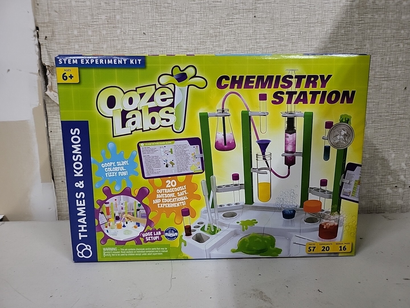 NEW Ooze Lab Chemistry Station Goopy, Slimy Sticky Experiments By ...