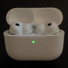 Apple AirPods Pro 3 White Bluetooth Earbuds ANC w/Charging Case