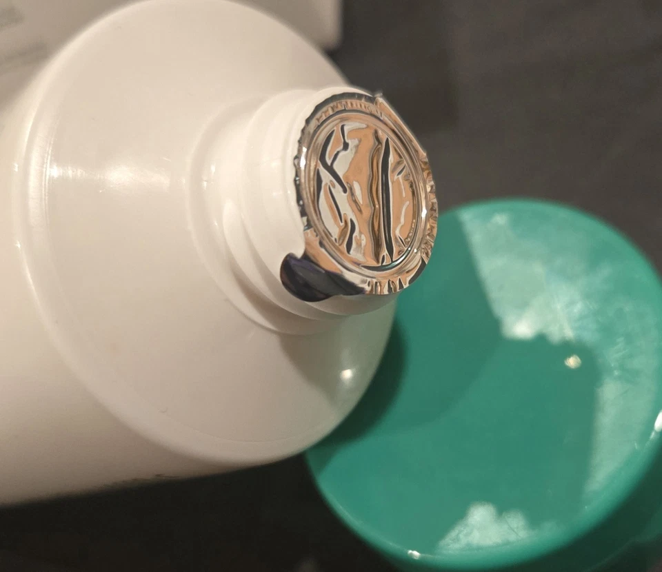 Kiehl's Cucumber Herbal Conditioning Cleanser 5oz/150ml New & Sealed Exc Value - Image 3 of 4