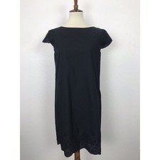 Uniqlo Dress Women Sz S Shift Embroidered Scalloped Hem A-Line Black