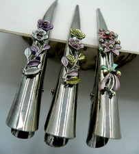 Three Large Flowered Beak Alligator Hair Clips  Pink w/ Rhinestones  5  