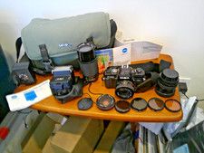 MINOLTA X-700 WITH LENS Black SLR 35mm Film Camera BOOKS,FILTERS,BAG LIGHT
