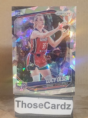 Lucy Olsen [Ice] #104 2025 Panini Prizm WNBA card