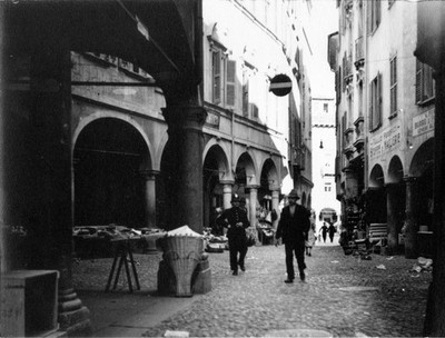 AMATEURFOTO - ENDE 1940 / ANFANG 1950 - SCHWEIZ - LUGANO - VIA PESSINA