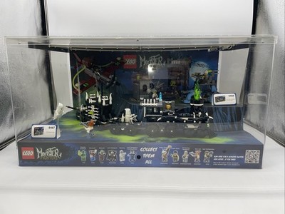 LEGO Monster Fighters 9466/9467 Store Display