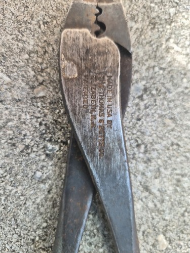 Vintage Thomas & Betts Crimping Pliers