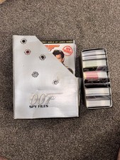 James Bond 007 Spy Files Magazine Collection 1-32 with File Holder
