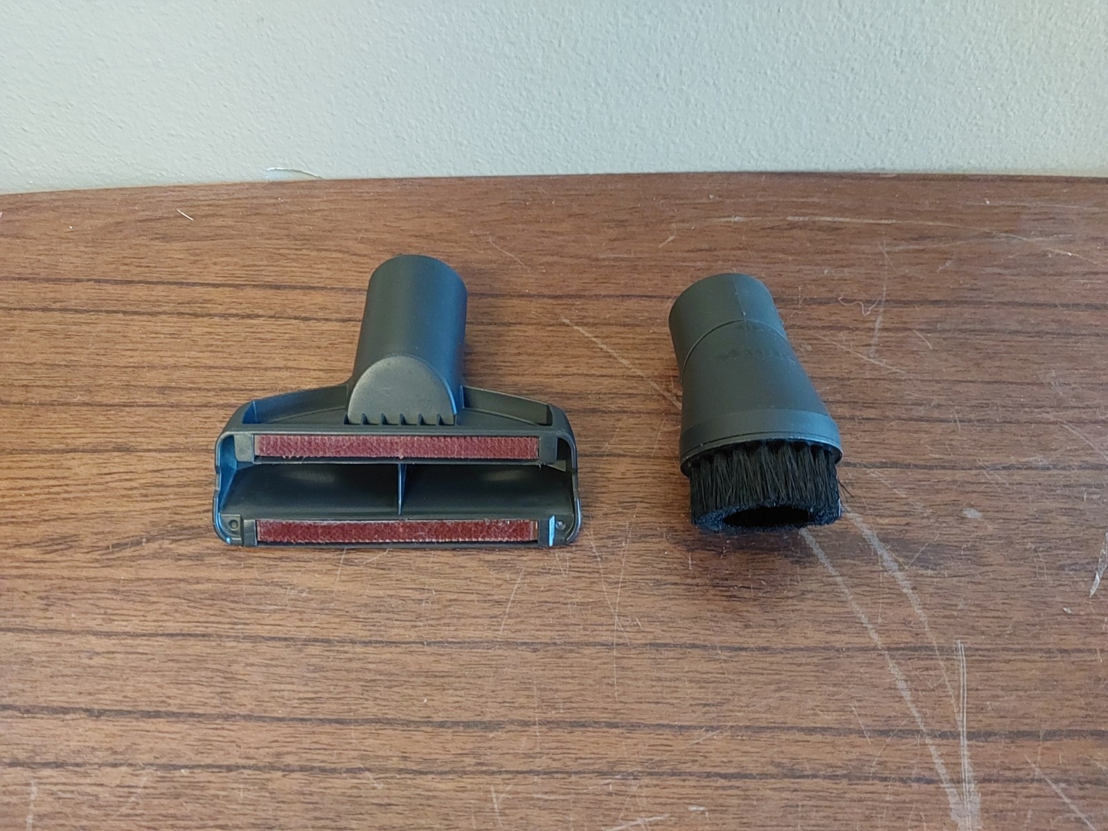 Picture 4 of 5