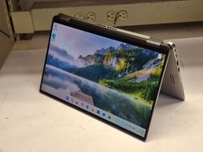 Dell Latitude 7400 2-In-1 14'' 256GB SSD 16GB RAM i7-8665U 1.9GHz W11P "B" Grade