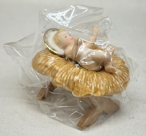NIB 7 Pieces Lenox Little Town of Bethlehem Nativity Set 6399935 - Picture 21 of 24
