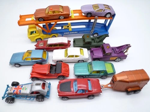VINTAGE CORGI JUNIORS FORD TRANSPORTER & 12 CARS VOLVO MORGAN CAPRI ETC 1960/70s