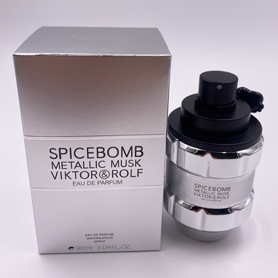 #ad Spicebomb Metallic Musk by Viktor amp; Rolf 3oz Eau de Parfum Spray New In Box $44.99