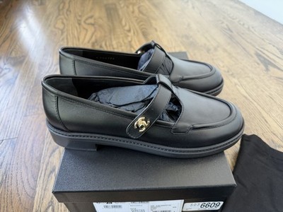 CHANEL ブラック フラットシューズ38 Chanel Black Loafer Moccasin With CC Turnlock 38 | eBay