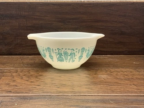 Pyrex LADY ON THE LEFT Amish Butterprint 441 Cinderella Bowl Rare HTF EXCELLENT