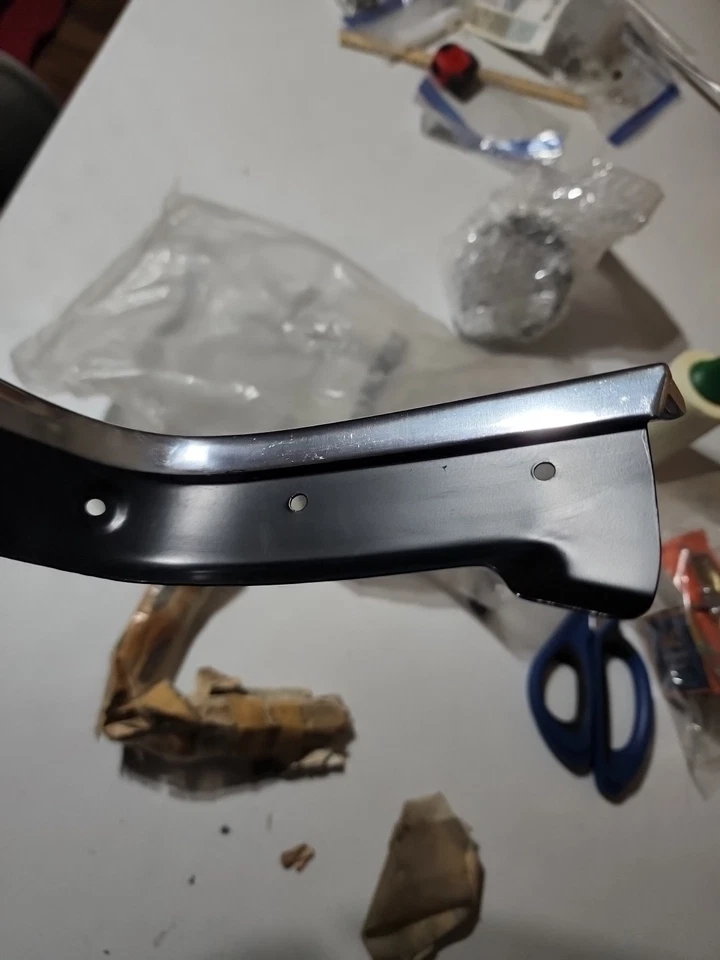 Ford Thunderbird 1973 nos rh rr cuarto de esquina moldura D3Sz-6529078-A OEM Foto 2 de 4