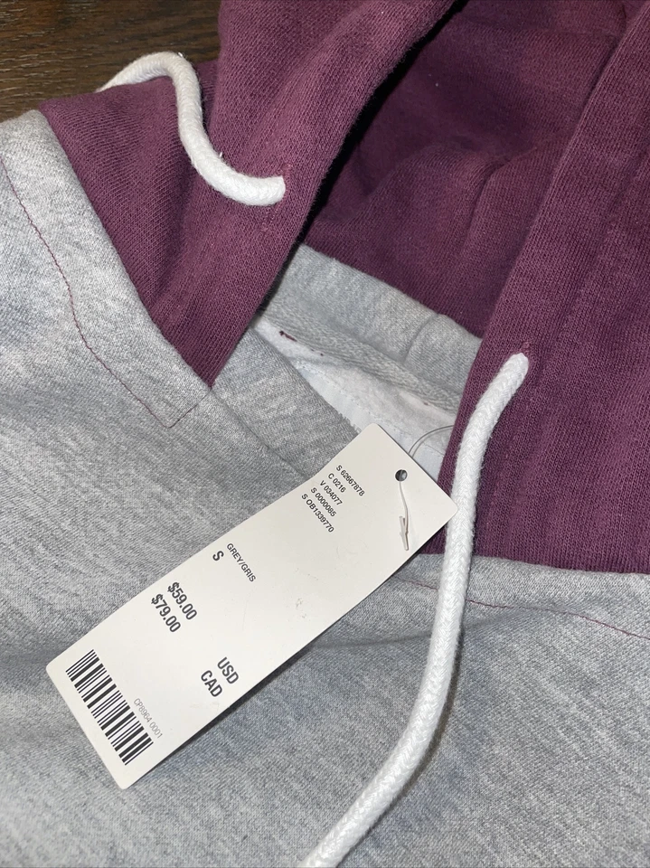 Urban Outfitters Sudadera con Capucha Clásica de Tela Estándar Pequeña - Nueva con Etiquetas Foto 4 de 4