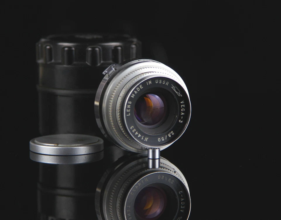 Lente soviética Vega-3 (2,8/50 mm) para cámara Zenit 4, Zenit 5, Zenit 6 Foto 2 de 4