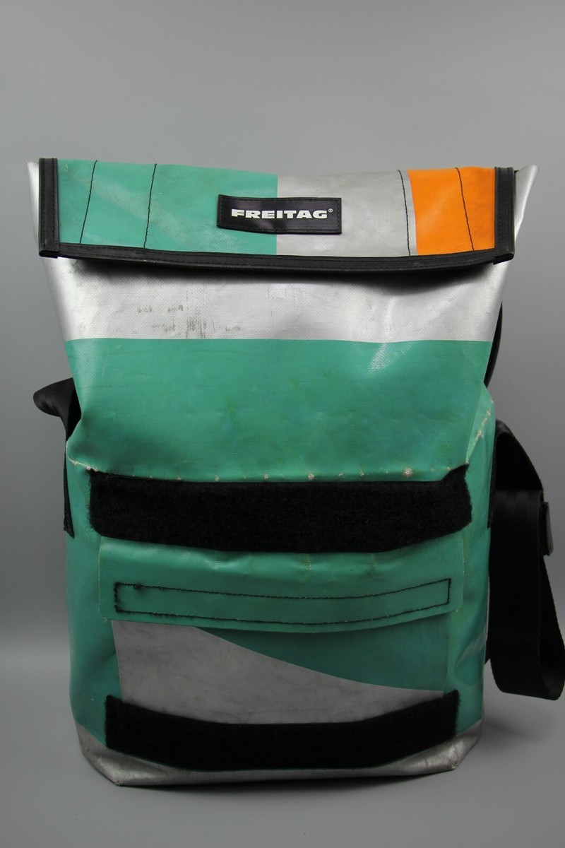 FREITAG F12 DRAGNET Used Recycled truck tarps MESSENGER CLASSIC 