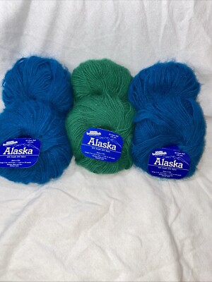 Lot of 6 Brunswick Alaska Yarn 40g 130yrds. Soft Fuzzy 2 Emerald & 4 Marine New