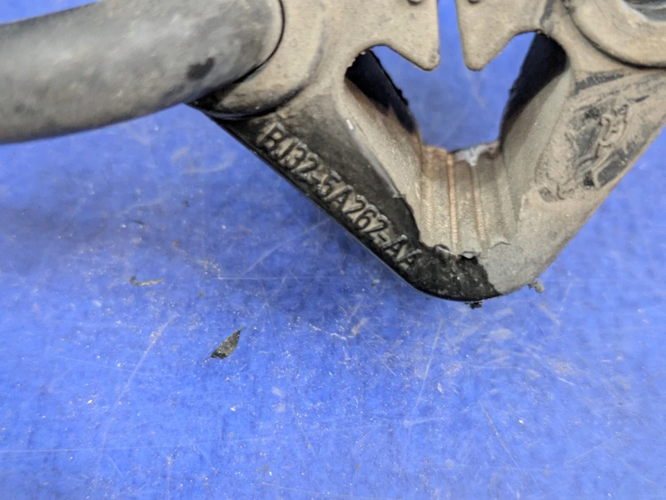 Par de colgadores silenciadores de escape trasero Land Rover Range Rover Sport OEM 2014-2020💠 Foto 3 de 4