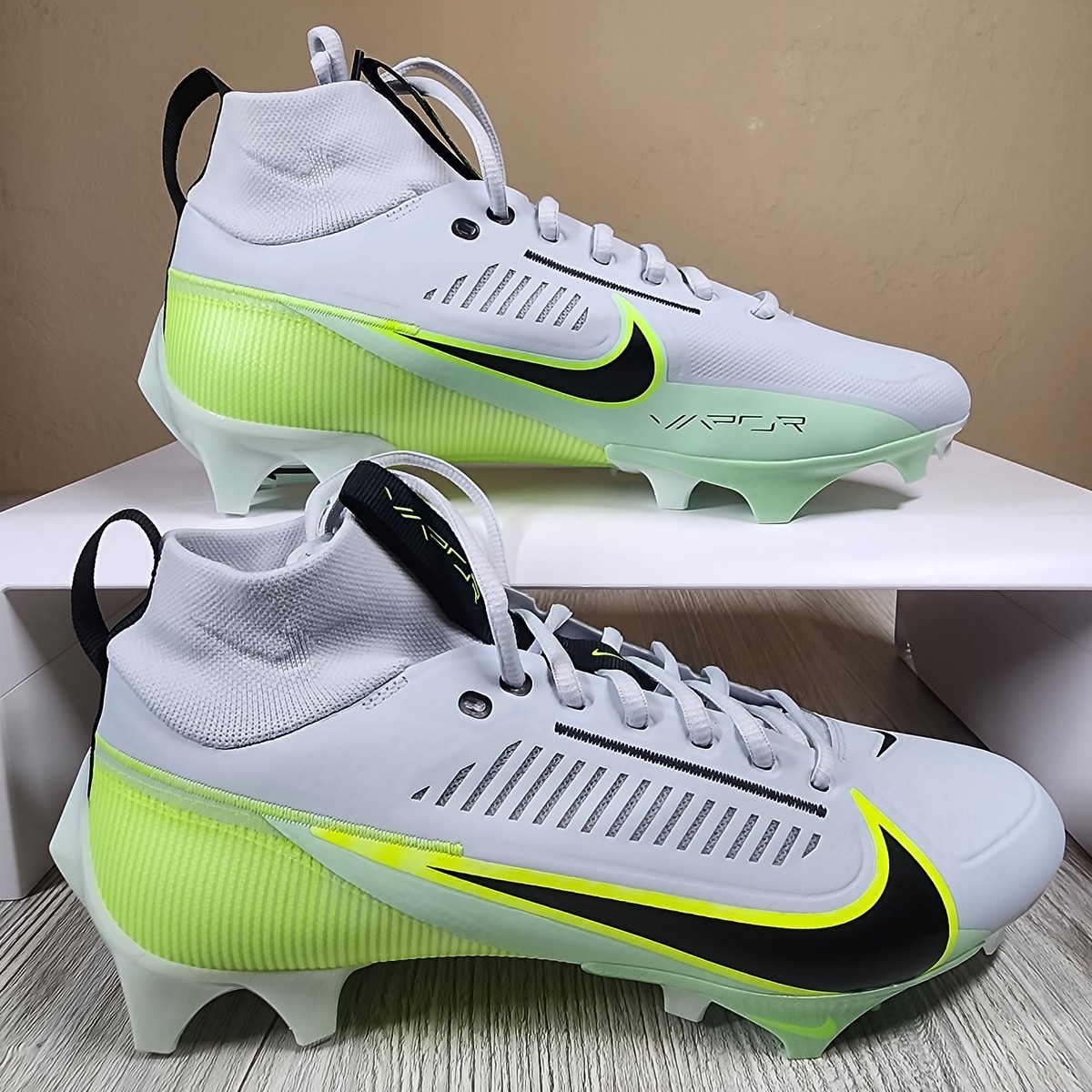 Nike Vapor Edge Pro 360 Football Grey/Green Mens Size New DA5456-004