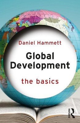 Daniel Hammett Global Development (Taschenbuch) Basics