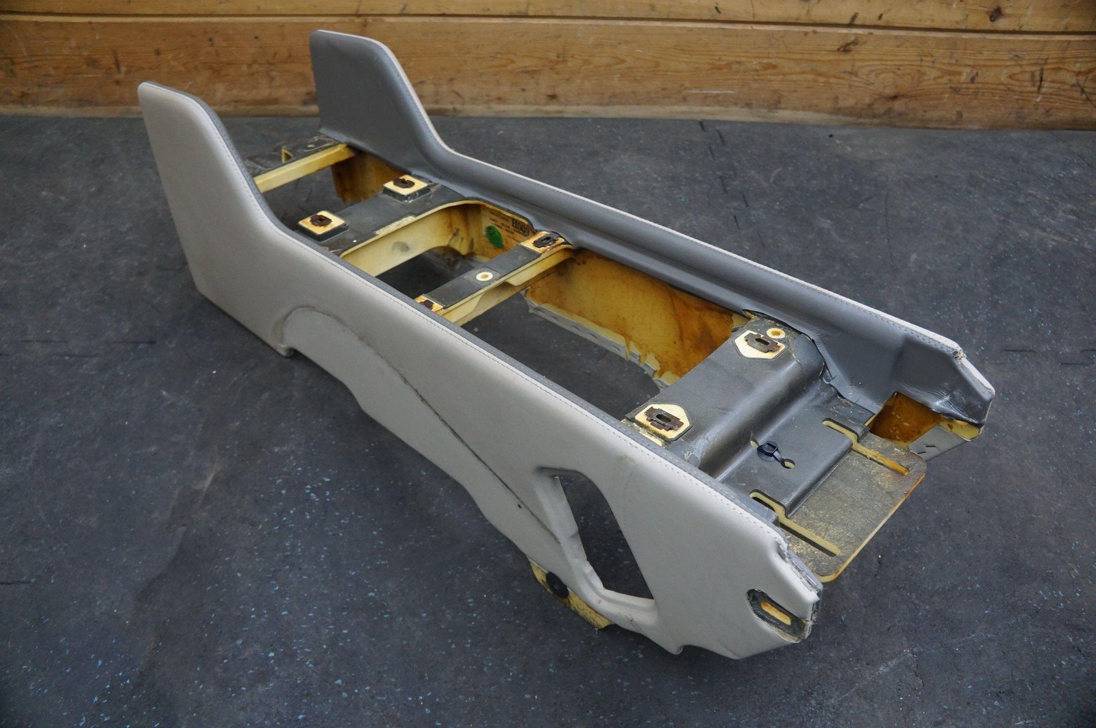 Rear Center Console Carrier Porpoise 3W8863456A OEM Bentley Continental Gt 03-18