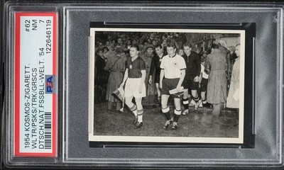 Dossier) - La légende du football hongrois Ferenc Puskas photographié