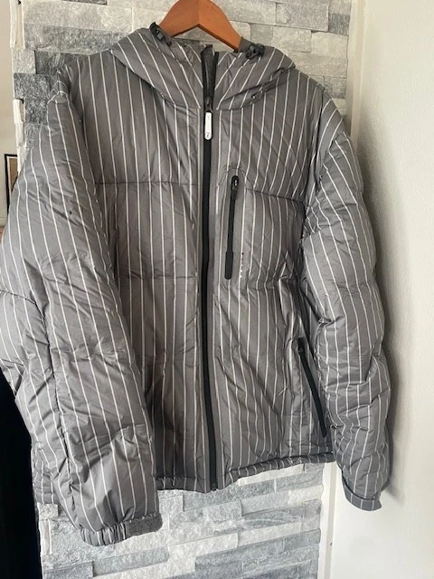 未使用 BURTON iDiom fragment ジャケット M グレー 未使用 BURTON iDiom fragment ジャケット M グレー burton idiom