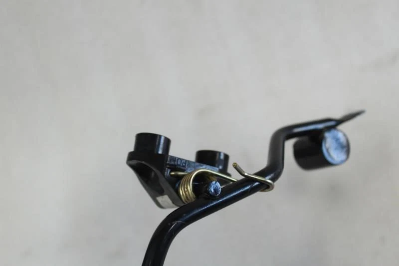 1992 1993 1994 1995 1996 1997 1998 2000 LEXUS SC400 SC300 ПЕДАЛЬ АКСЕЛЕРАТОРА - Изображение 4 из 4