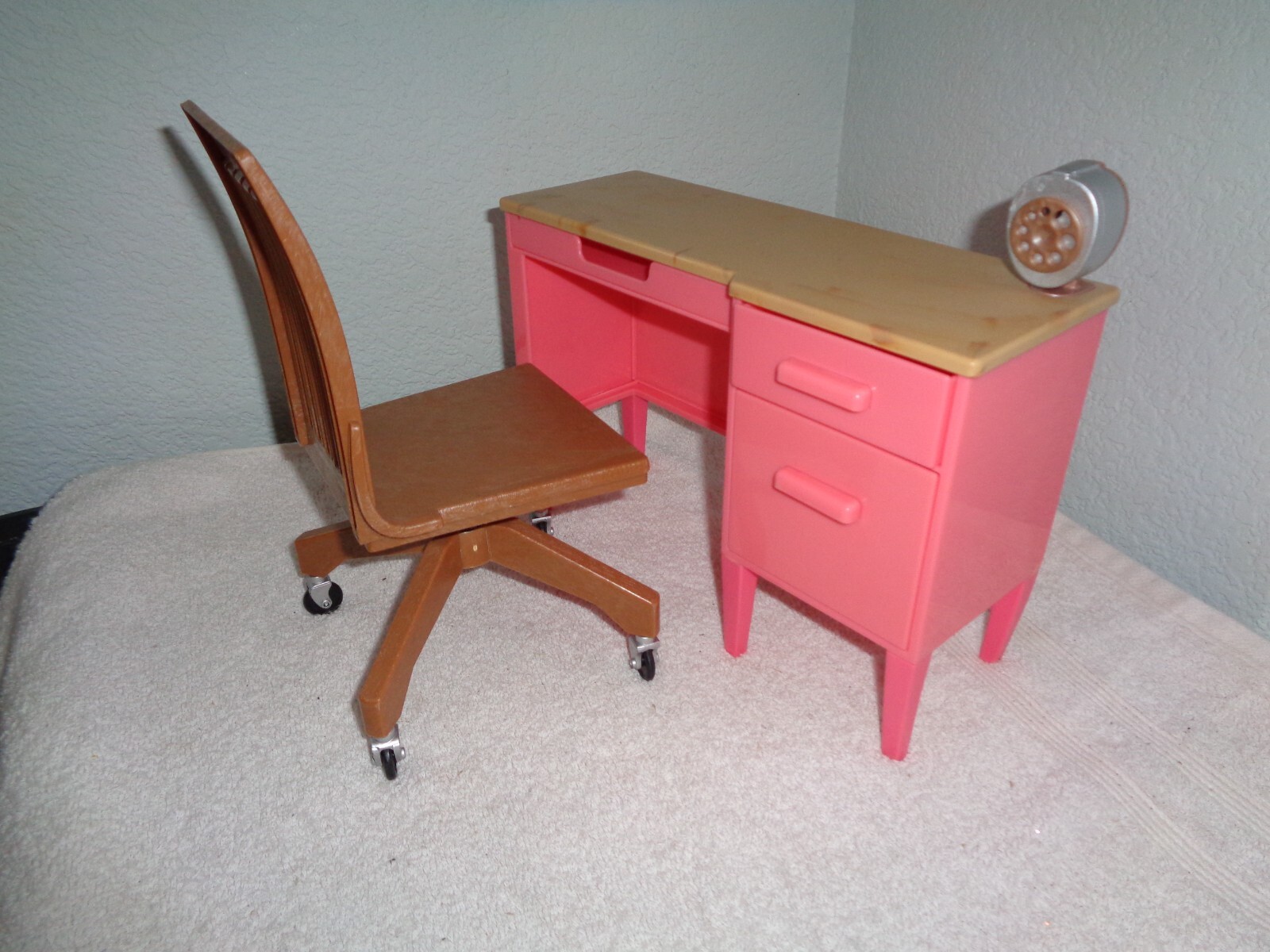 BATTAT Our Generation School Academy Desk & Chair 18" Dolls eBay