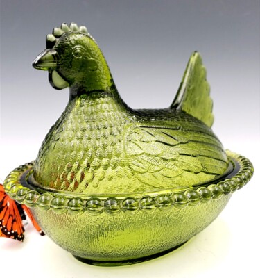 Indiana Glass Hen on a Nest - Olive Green