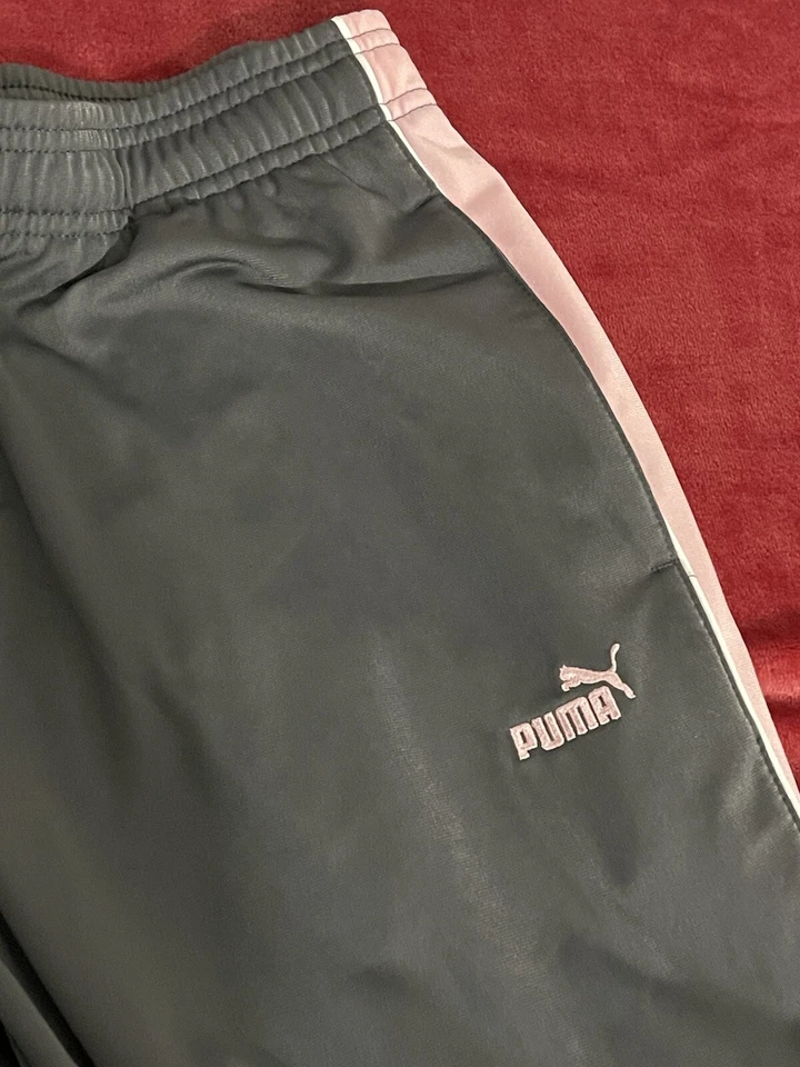 Pantalones de chándal PUMA para mujer grandes deportivos grises/rosa de poliéster pantalones de entrenamiento Foto 3 de 4