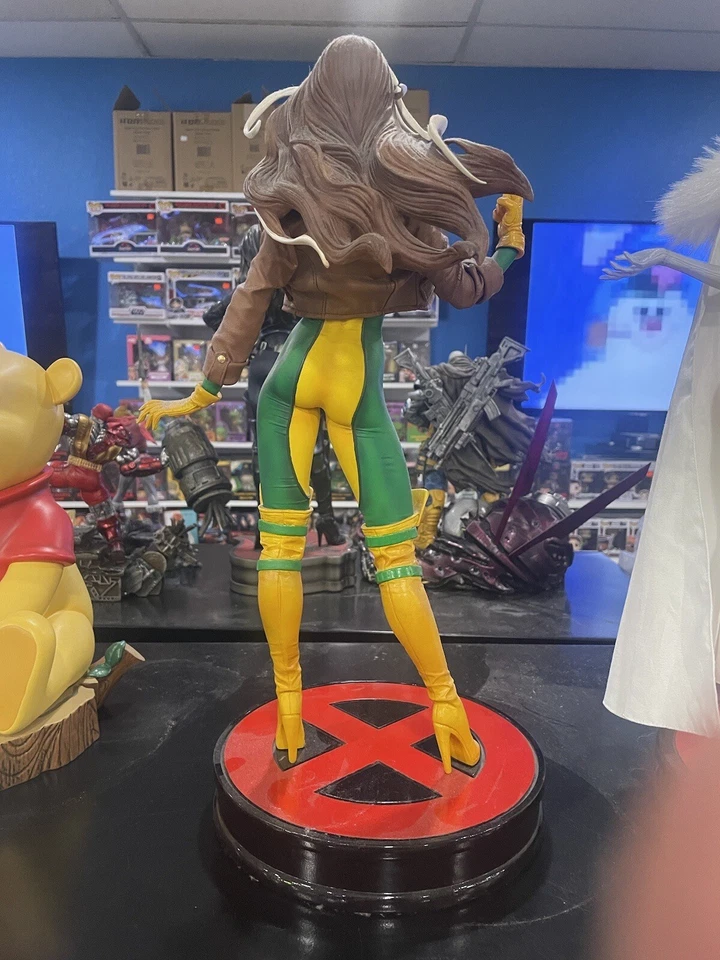 Figura Estatua Rogue Formato Premium Sideshow 2011 Marvel X-Men Foto 4 de 4