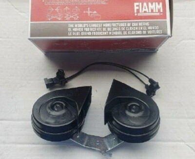 Hemi.　0226 Amazon.com: FIAMM 7201622 OEM Dual Horn Assembly, GM