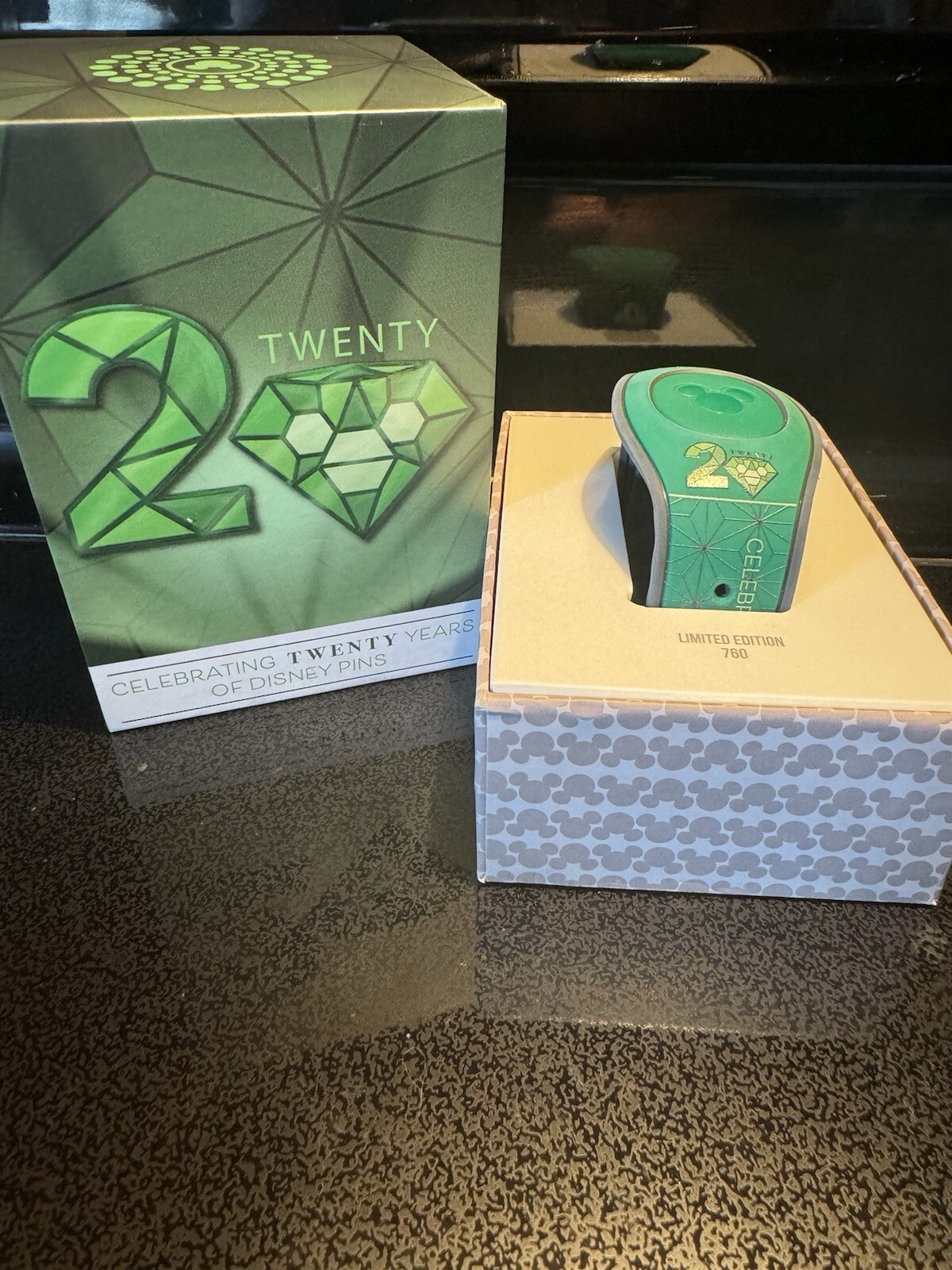 Disney Celebrating 20 Years Of Pin Trading Magic Band Confirmed Limited Edition