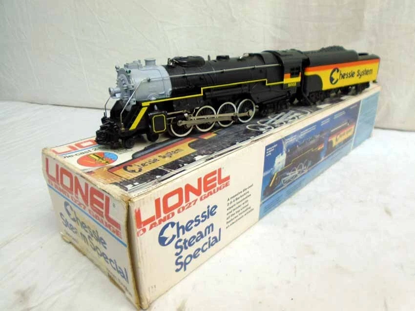 Lionel 6 8003 O Gauge Chessie 2 8 4 Steam Special Locomotive and Tender
