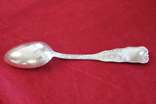St. Cloud by Gorham 5 1/2" in. Five O'Clock Teaspoon (1885) Engraved "Lora" 20g - Picture 6 of 11