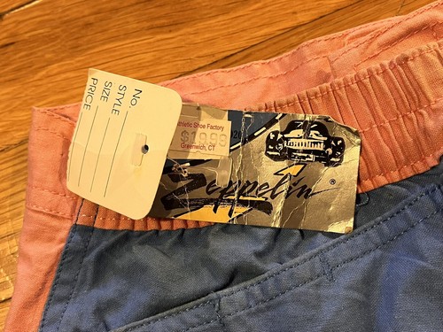 VINTAGE Zeppelin Shorts Youth Medium 12 Blue Pink White 80s - Picture 8 of 10