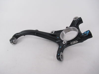 DQN　K Genuine OEM Toyota 43211-0C020 Right Steering Knuckle 16-20 Tundra