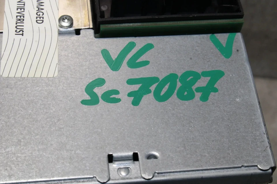 Opel Signum Vectra C CD70 CD 70 Navi Radio Navigation entheiratet 13188477 UCE - Bild 4 von 4