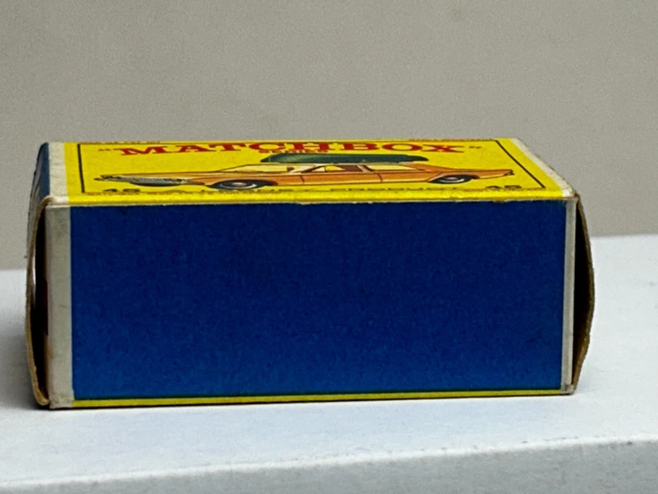 Matchbox No. Ford Corsair 45 con barco original, caja original Foto 2 de 4