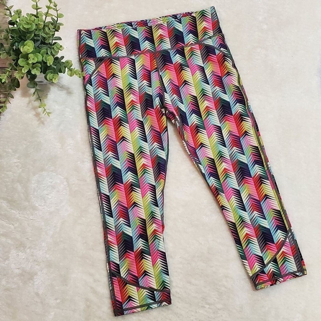 Fabletics Lima Capri Max-Compression Colorful Leg… - image 6