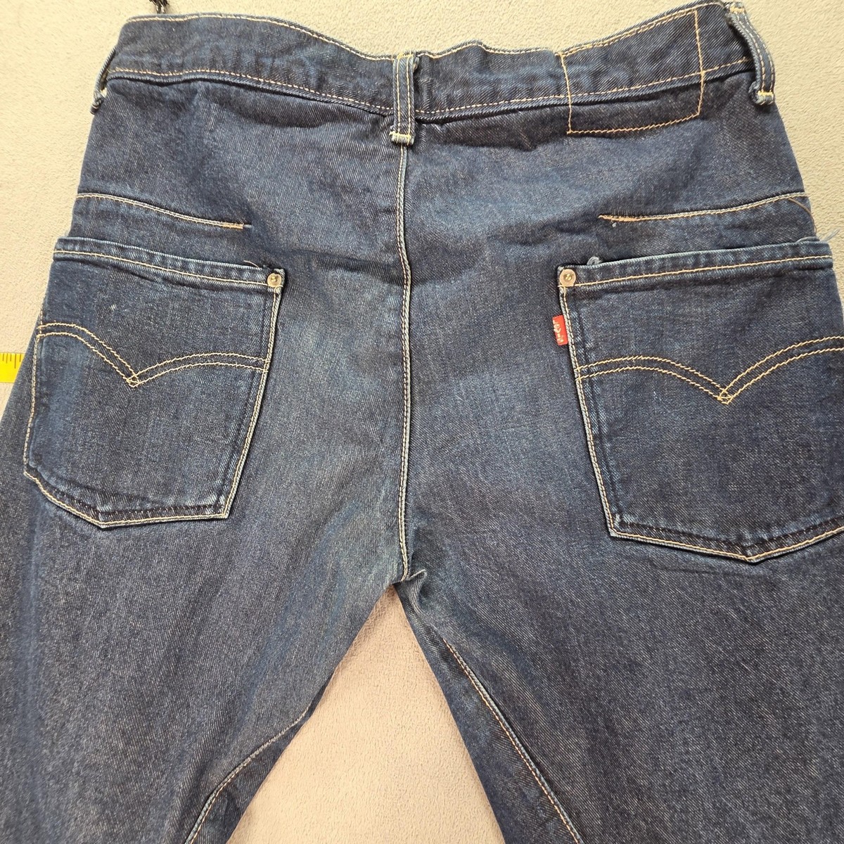 VTG Levis Engineered Jeans Mens Blue Dark Wash Relaxed Twisted