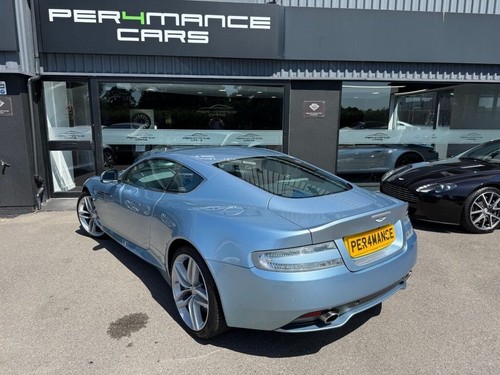 2014 14 ASTON MARTIN DB9 6.0 V12 CARBON EDITION COUPE 2DR PETROL T-TRONICII EURO - Picture 17 of 24